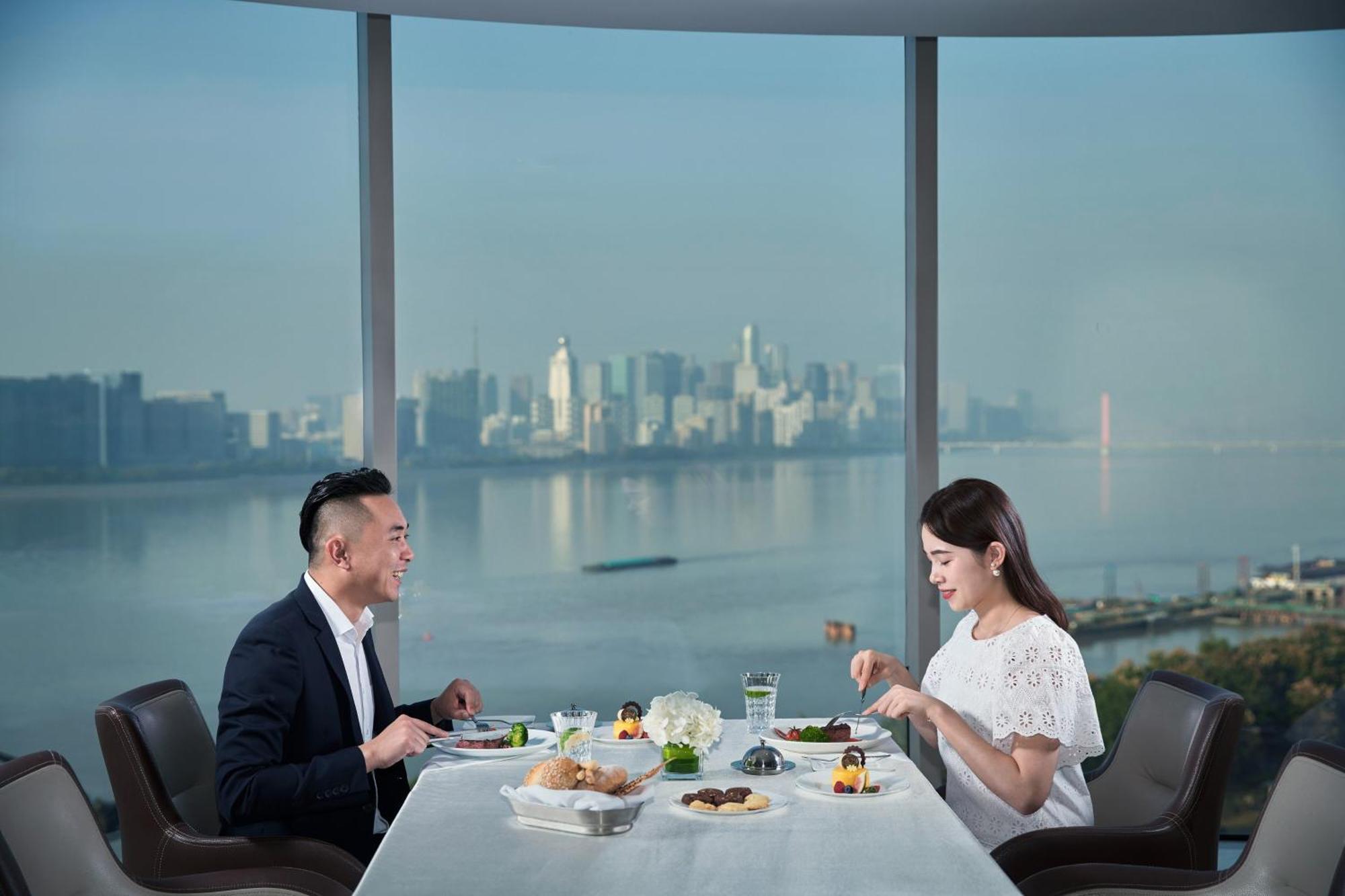 Sheraton Grand Hangzhou Binjiang Hotel Dış mekan fotoğraf